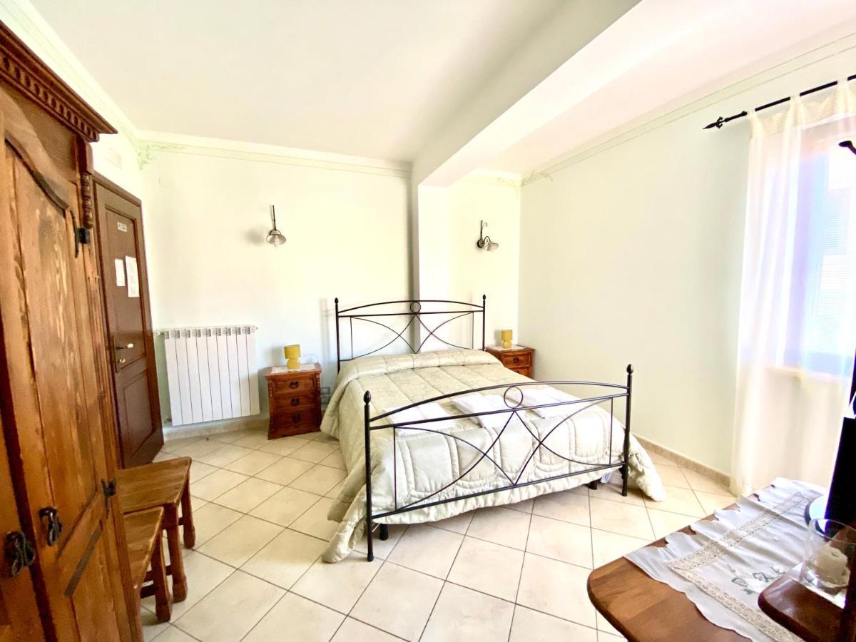 Bed and Breakfast Il Ritrovo Delle Volpi Аджерола Екстер'єр фото