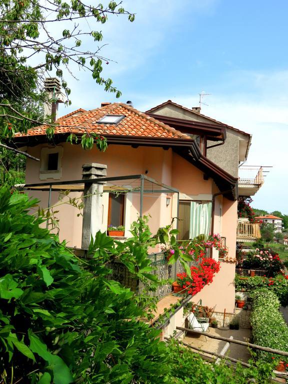 Bed and Breakfast Il Ritrovo Delle Volpi Аджерола Екстер'єр фото
