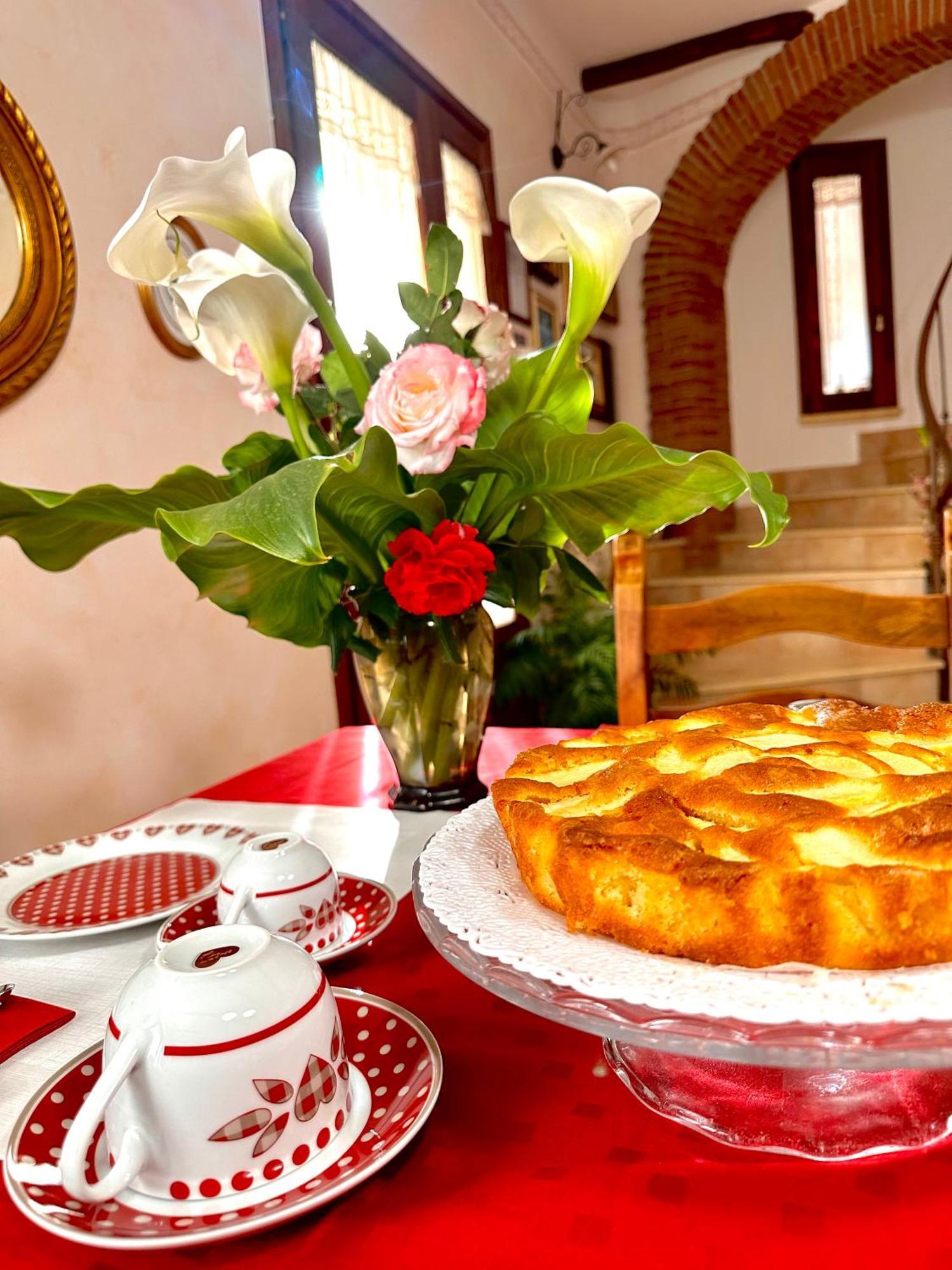 Bed and Breakfast Il Ritrovo Delle Volpi Аджерола Екстер'єр фото